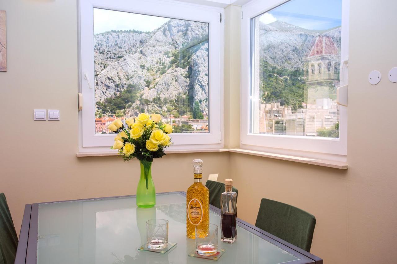 Apartmani Ribnjak Seka Omiš Eksteriør bilde